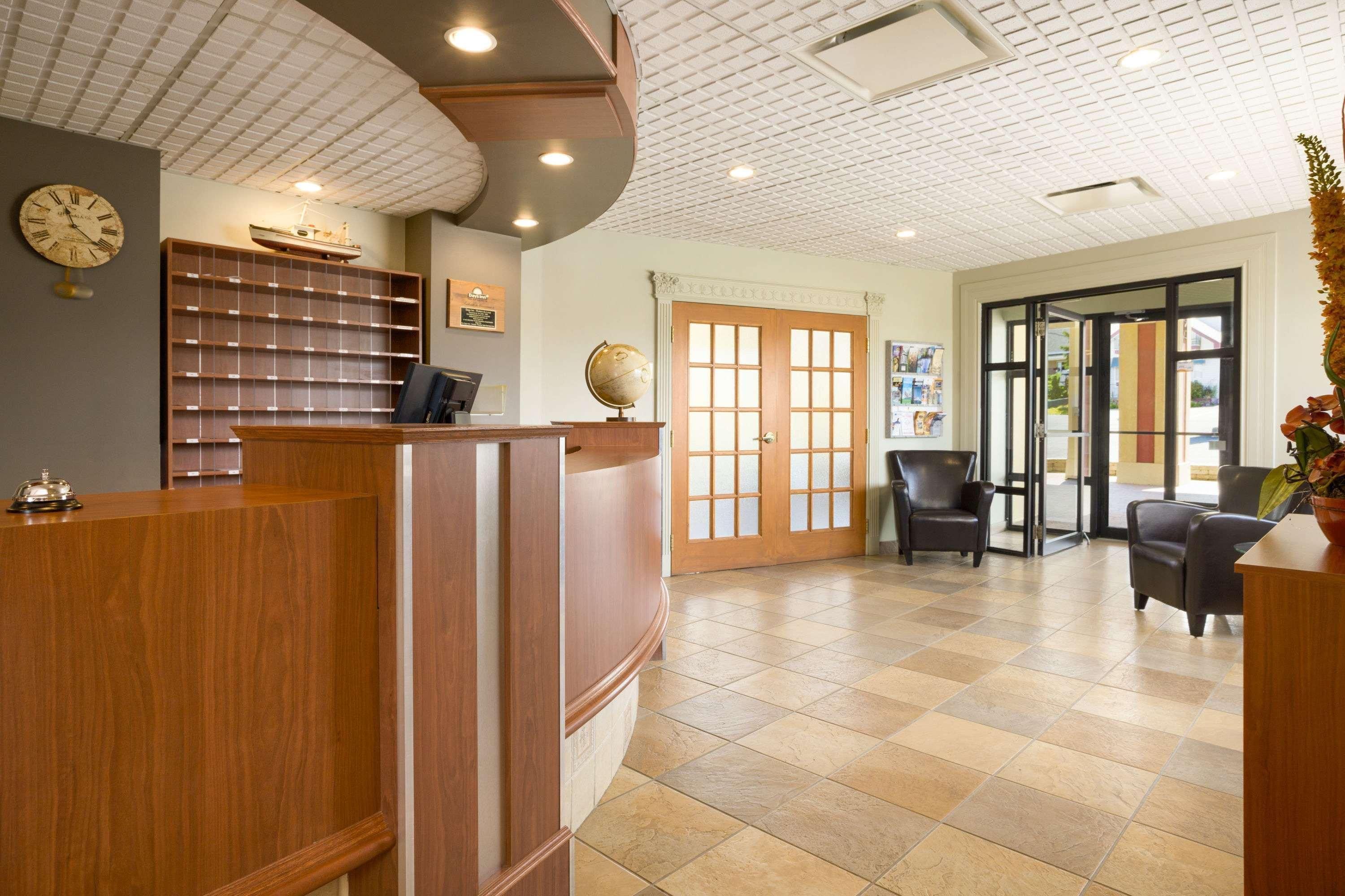Days Inn By Wyndham Riviere-Du-Loup Ngoại thất bức ảnh