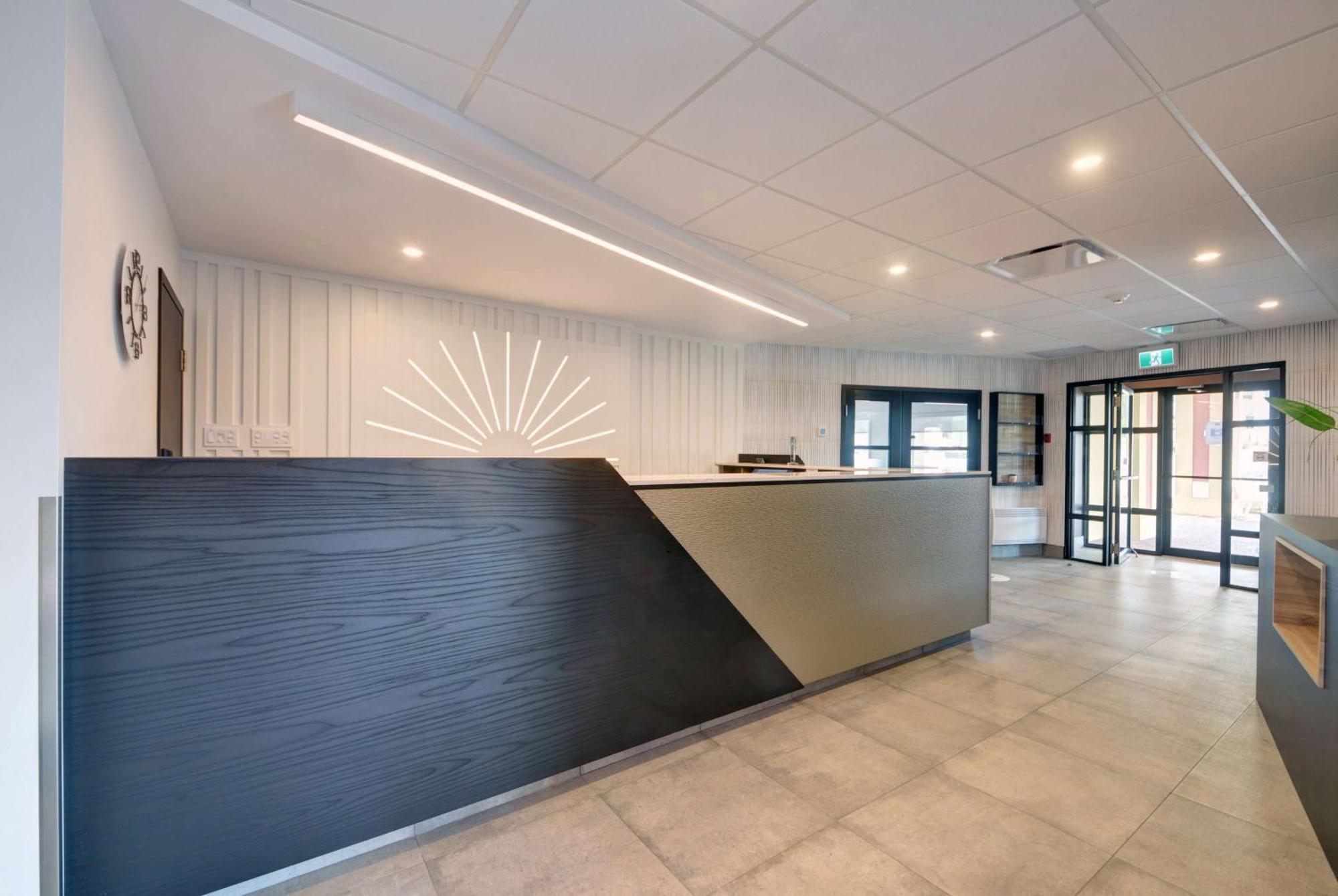 Days Inn By Wyndham Riviere-Du-Loup Ngoại thất bức ảnh