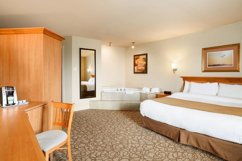 Days Inn By Wyndham Riviere-Du-Loup Ngoại thất bức ảnh